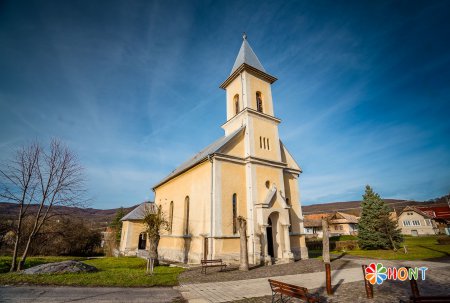 Evanjelický kostol v obci Kráľovce - Krnišov