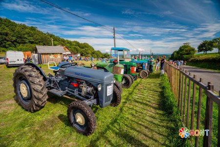 Hontianska paráda v Hrušove 2019