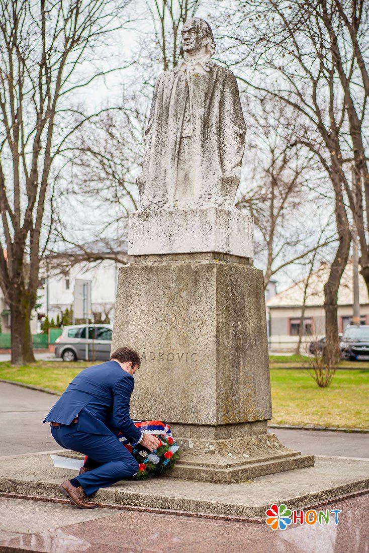 Slávnostná spomienka na 200. výročie narodenia Andreja Sládkoviča v Krupine