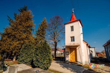 Rímskokatolícky kostol Svätého Františka z Asissi v obci Tupá